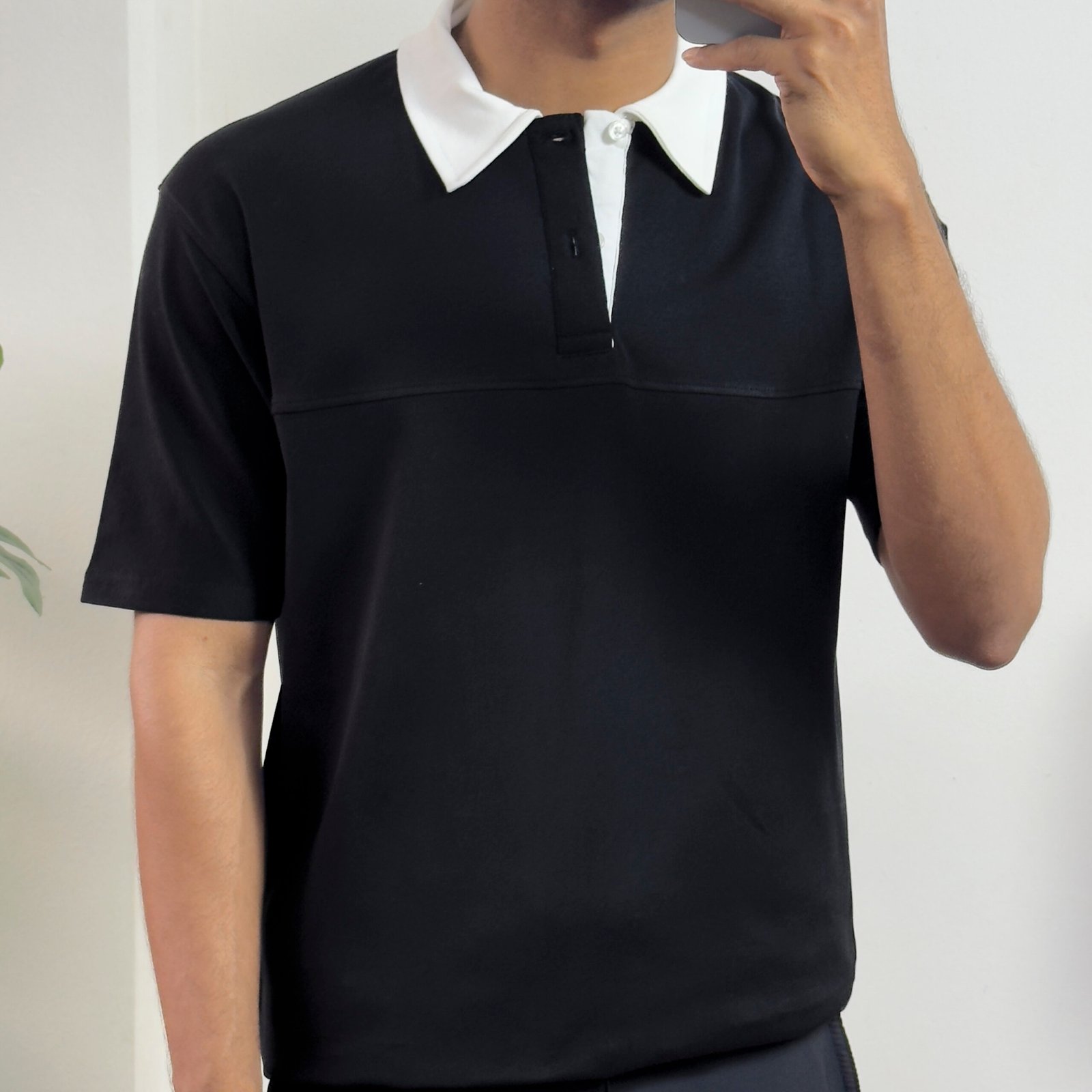 Contrast Collar Polo T-shirt - Black