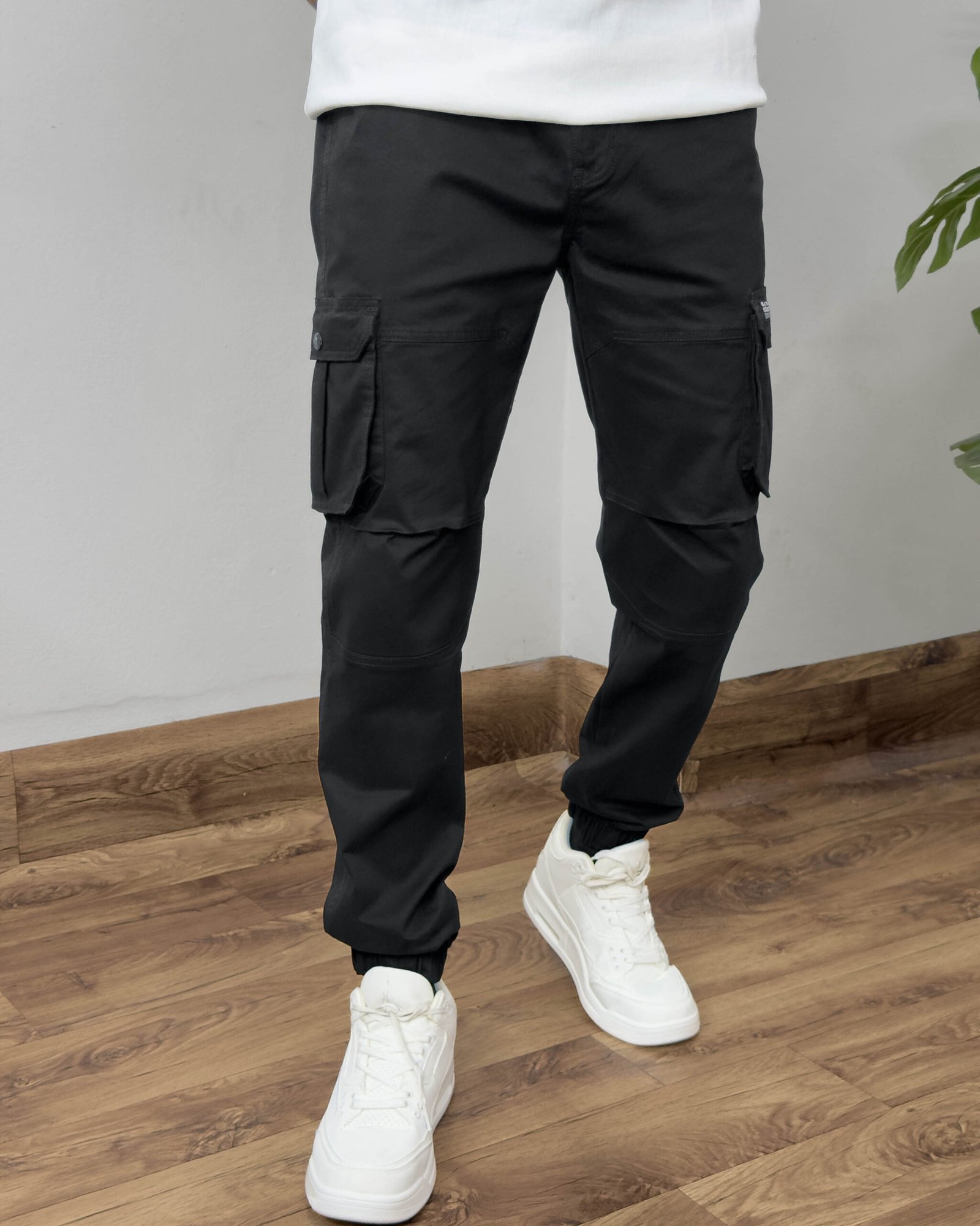 Men's Cargo Jogger Pants - Black - Image 3
